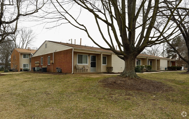 Photo - Village Square