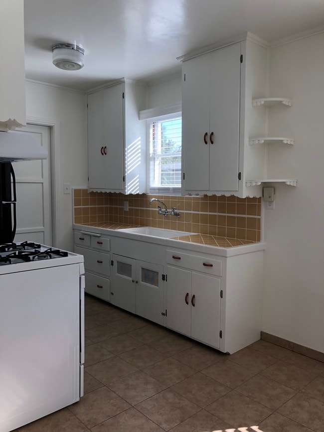 Photo - 316 N Bushnell Ave Unidad 316