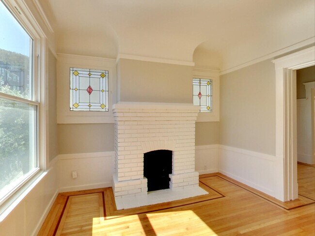 Photo - 1351-1353-1353 5th Ave Unit 1351