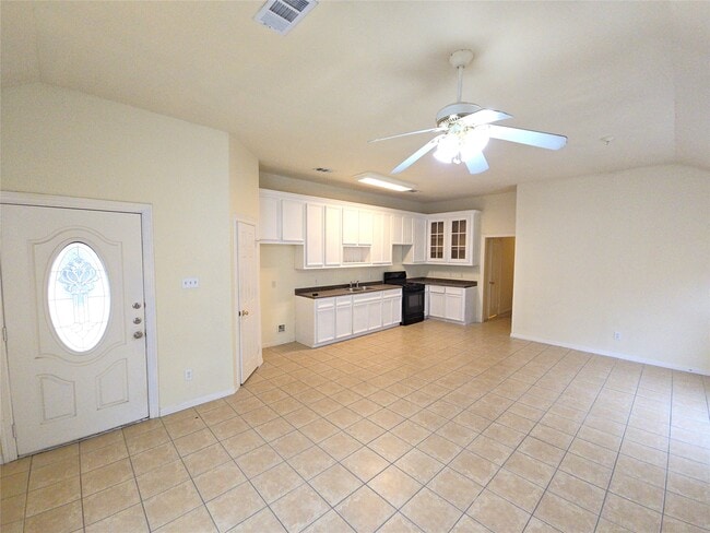 Photo - 6131 Andwood St