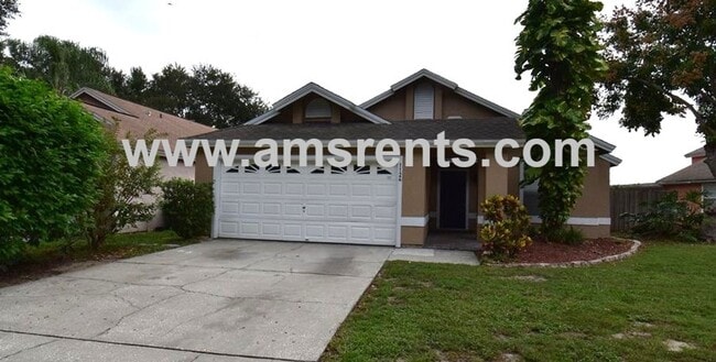 Building Photo - Spacious 3 bedroom House in Orlando