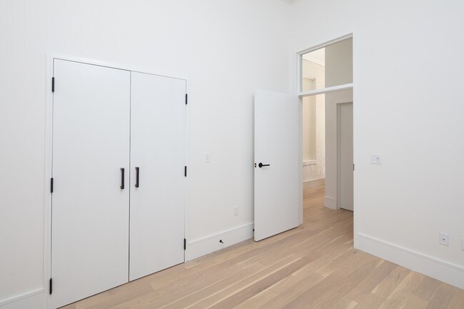 Photo - Auction House Apartments