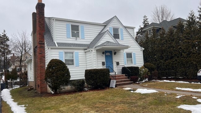 Photo - 86 N Walnut St Unit #2