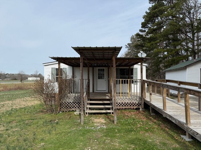 Photo - 3 bed/2 bath home for rent in Peachland