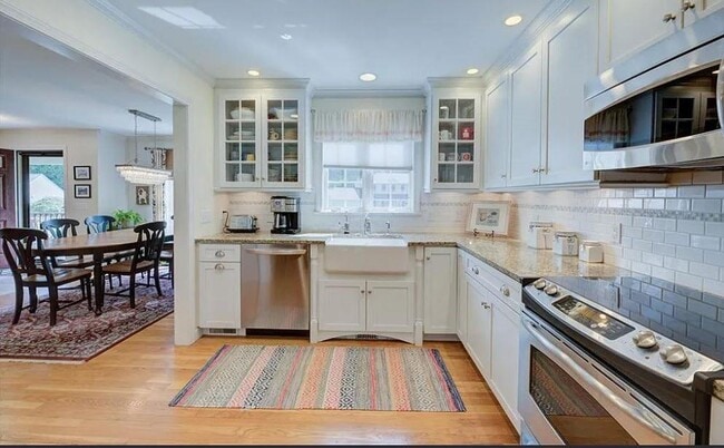 Photo - 103 Browns Farm Dr