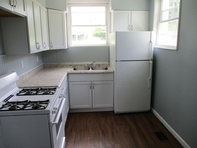 Photo - 2420 Brookline Ave Unit BrooklineAve2420