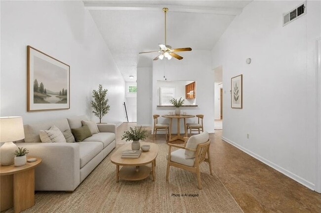 Photo - 2425 Oxford Pl Unit 131