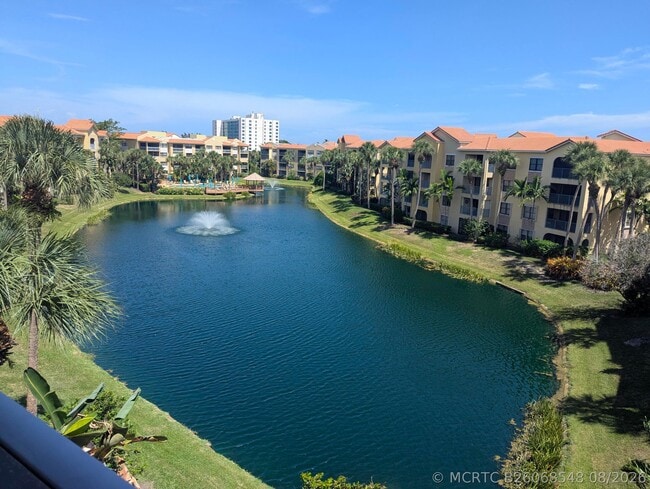 Building Photo - 200 Uno Lago Dr Unit 405