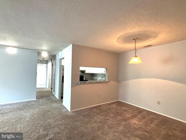 Photo - 4805A Aberdeen Dr