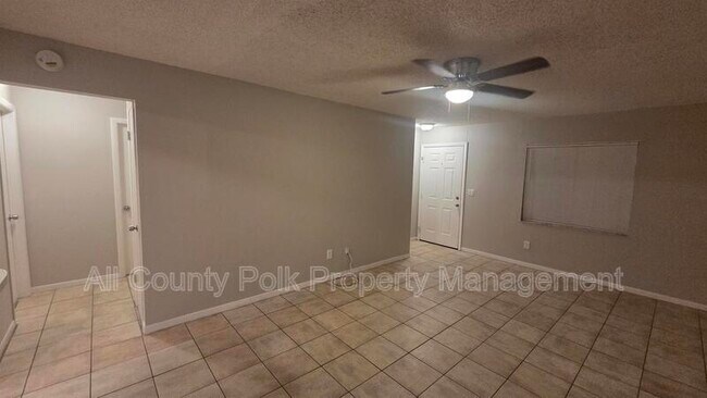 Photo - 789 Zella Ln