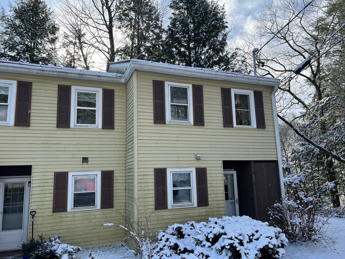 2 Bedrooms Close to Dartmouth (CURRENTLY U... - 2 Bedrooms Close to Dartmouth