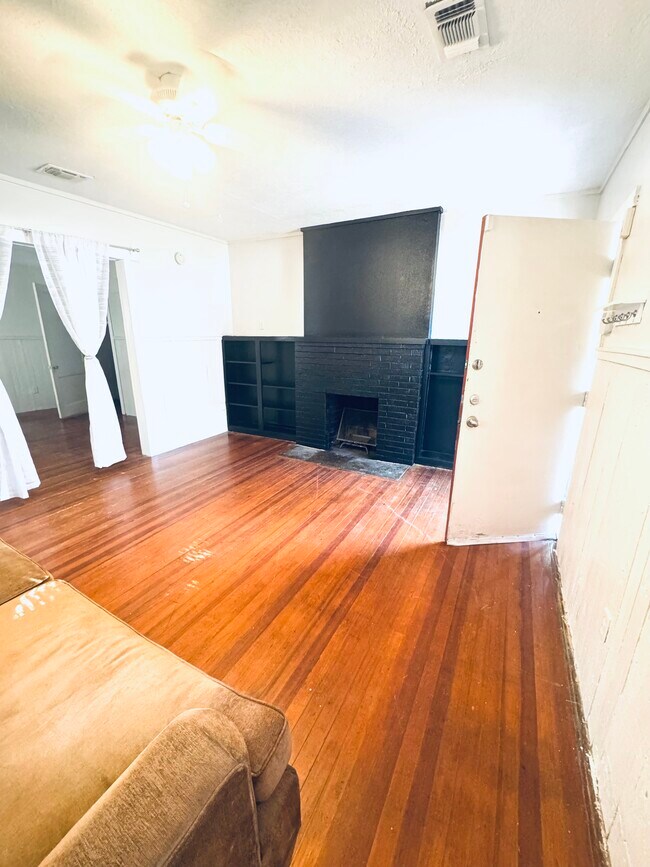 Photo - 2304 14th St
