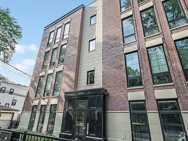 Building Photo - 1320 W Lexington St Unit 1W Rental