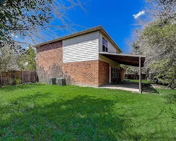 Photo - 1008 York Ct