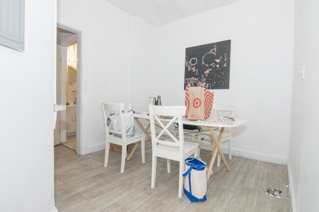 Photo - 4 BED RIGHT ACROSS FROM B.U. AVAILABLE 9/1