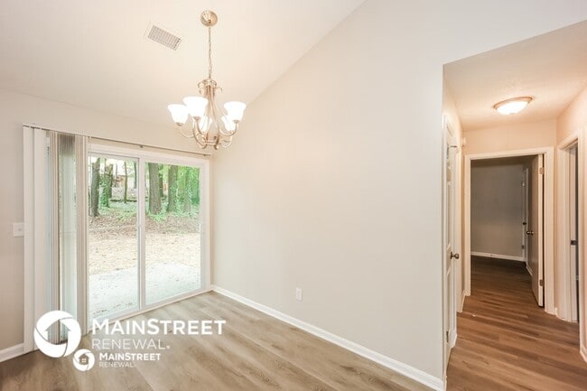 Photo - 7767 Park Ln