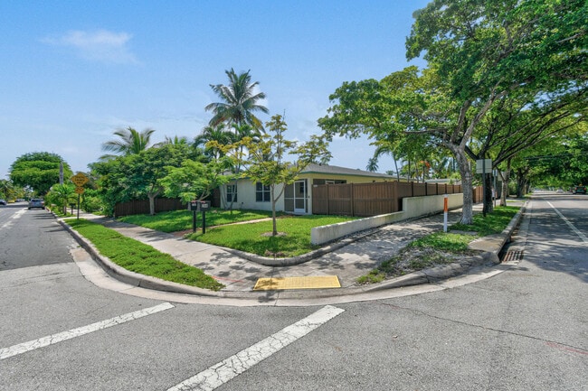 Photo - 244 Greymon Dr