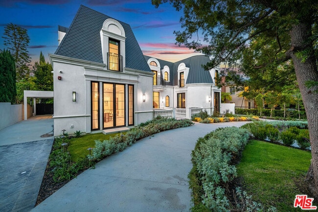 Photo - 616 N Alpine Dr