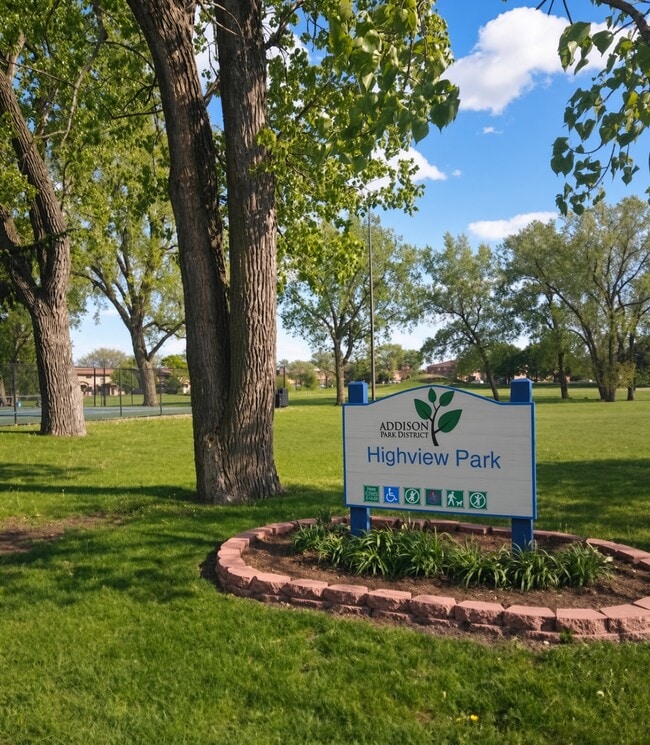 545 N Highview Ave Unit 4