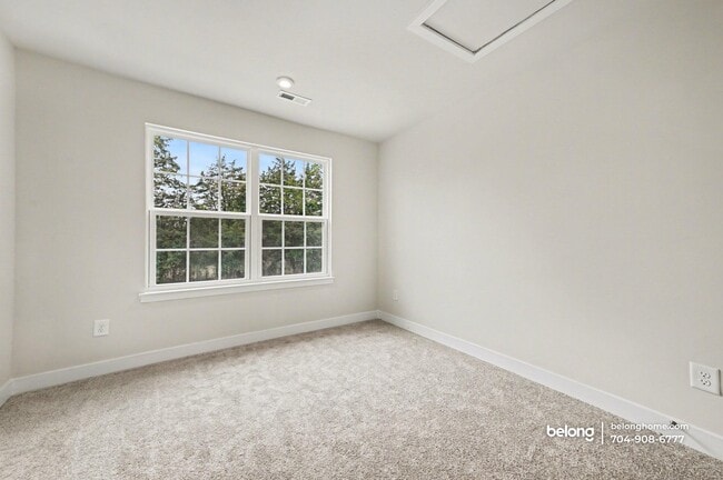 Photo - 7631 Griffins Gate Dr SW