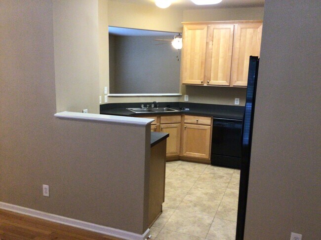 Photo - 555 Rockbridge Dr