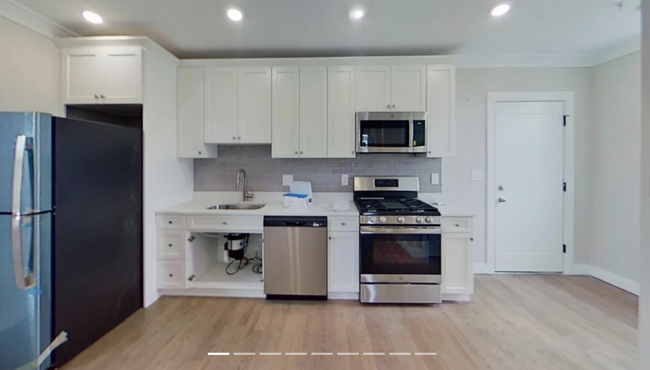 Photo - 93 George St Condo Unit 3