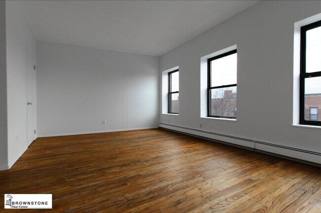 Photo - 271 Columbia St Unit 3