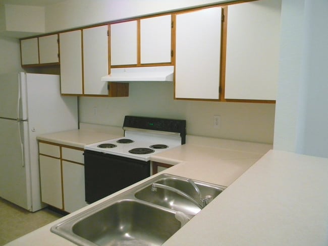 CRI - cocina - Cedar Ridge Apartments