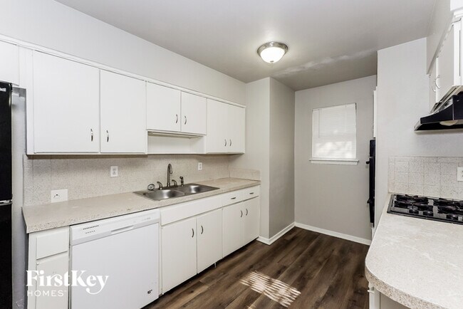 Photo - 4416 Gary Dr