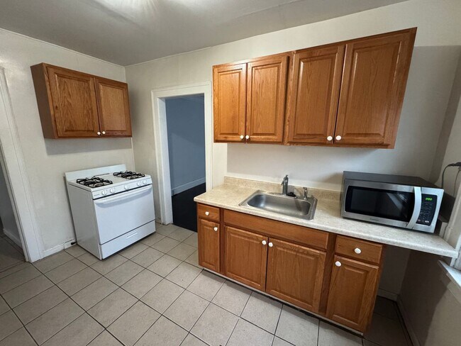 Photo - 12611 Franklin Blvd Unidad #1