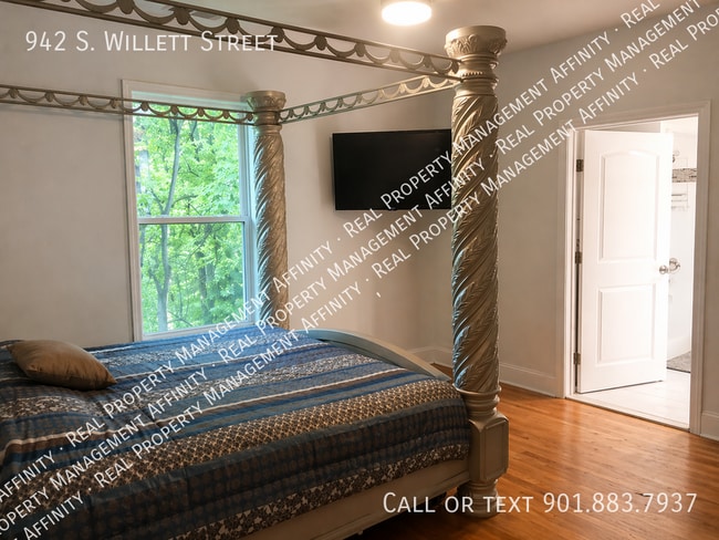 Photo - 942 S Willett St