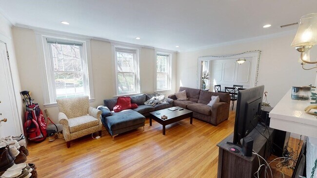 Photo - 111 University Rd Unit #114 - 2