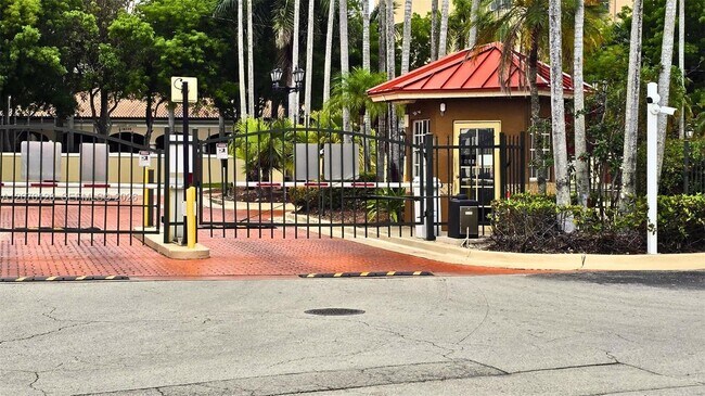 Photo - 18332 NW 68th Ave