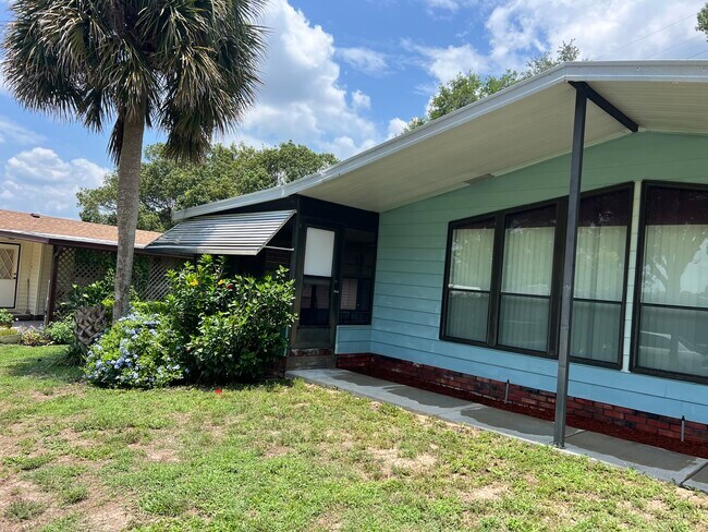 Photo - 1869 W Schwartz Blvd