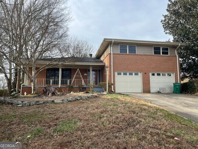 Photo - 1793 Cherry Valley Cir SE House