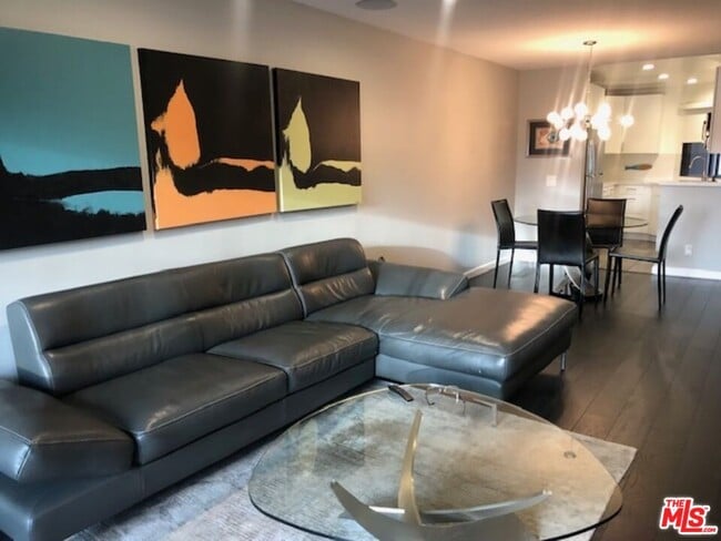 Photo - 8300 Manitoba St Unidad 209 Rental