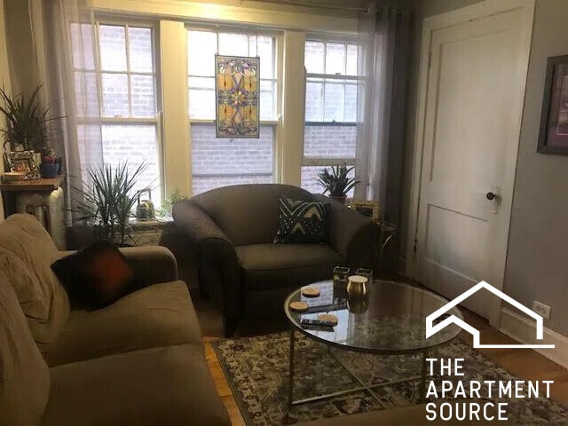 Photo - 1333 W Carmen Ave Unidad 3A