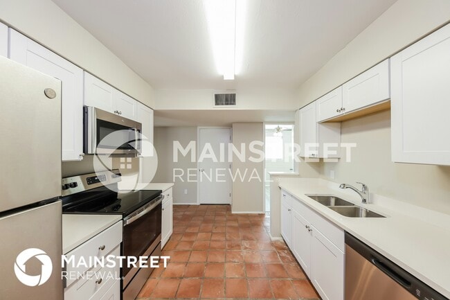 Photo - 4714 N 49th Dr