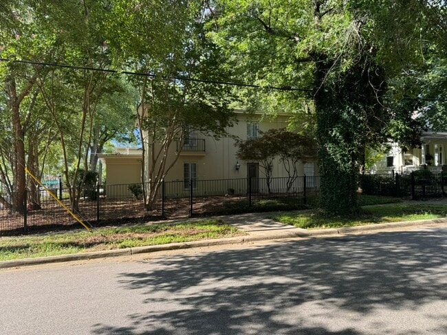 Photo - 505 Felder Ave