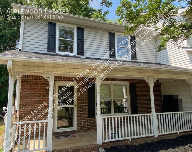 Photo - 1040 Wildwood Ln Townhome