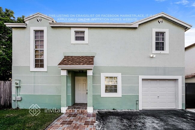 Building Photo - 14736 SW 92nd St