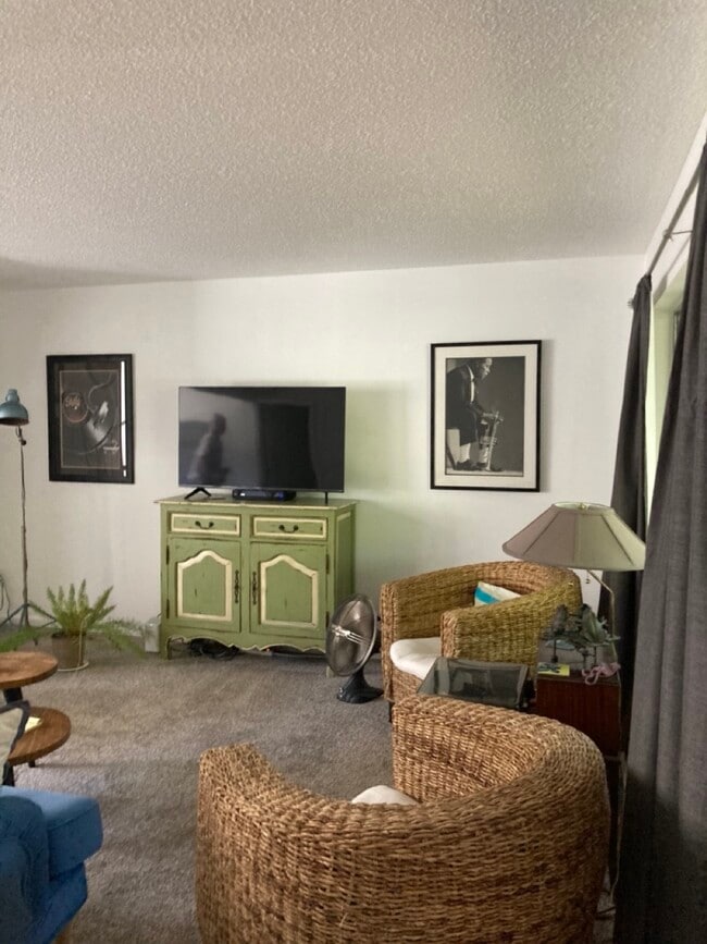 Photo - 310 S Auburn St