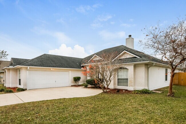 Photo - 1742 Pickwick Pl