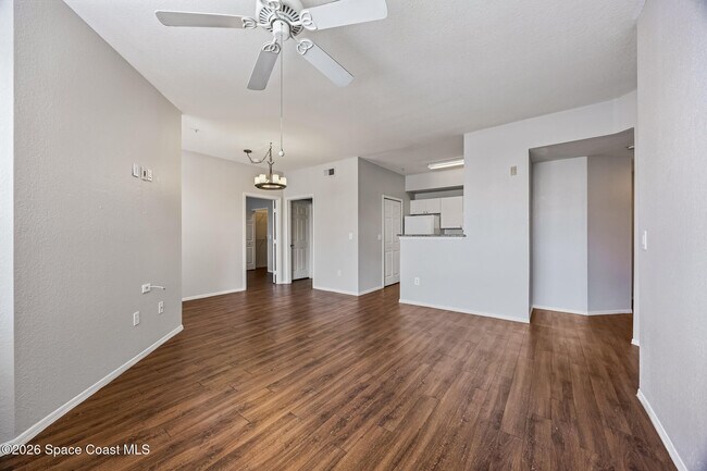 Photo - 5673 Star Rush Dr Unit 106