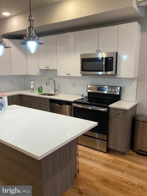 Photo - 2553 N Front St Unidad 3