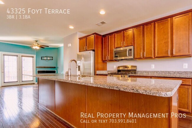 Photo - 43325 Foyt Terrace