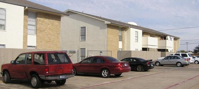 Photo - Westridge Apartments
