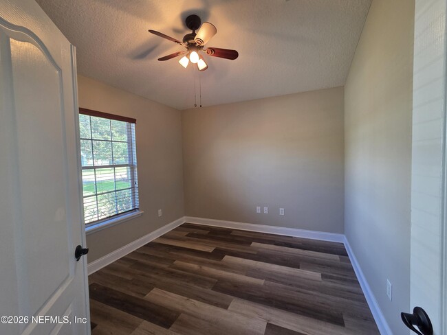 Photo - 1912 Covemont Ct