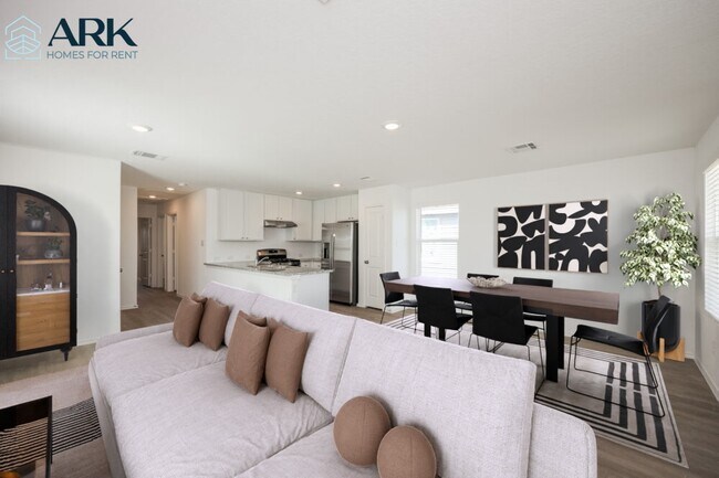 Photo - 14707 Southton Basin