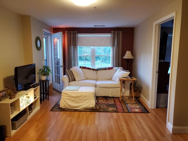 Photo - 4 Crestview Cir Unit 101